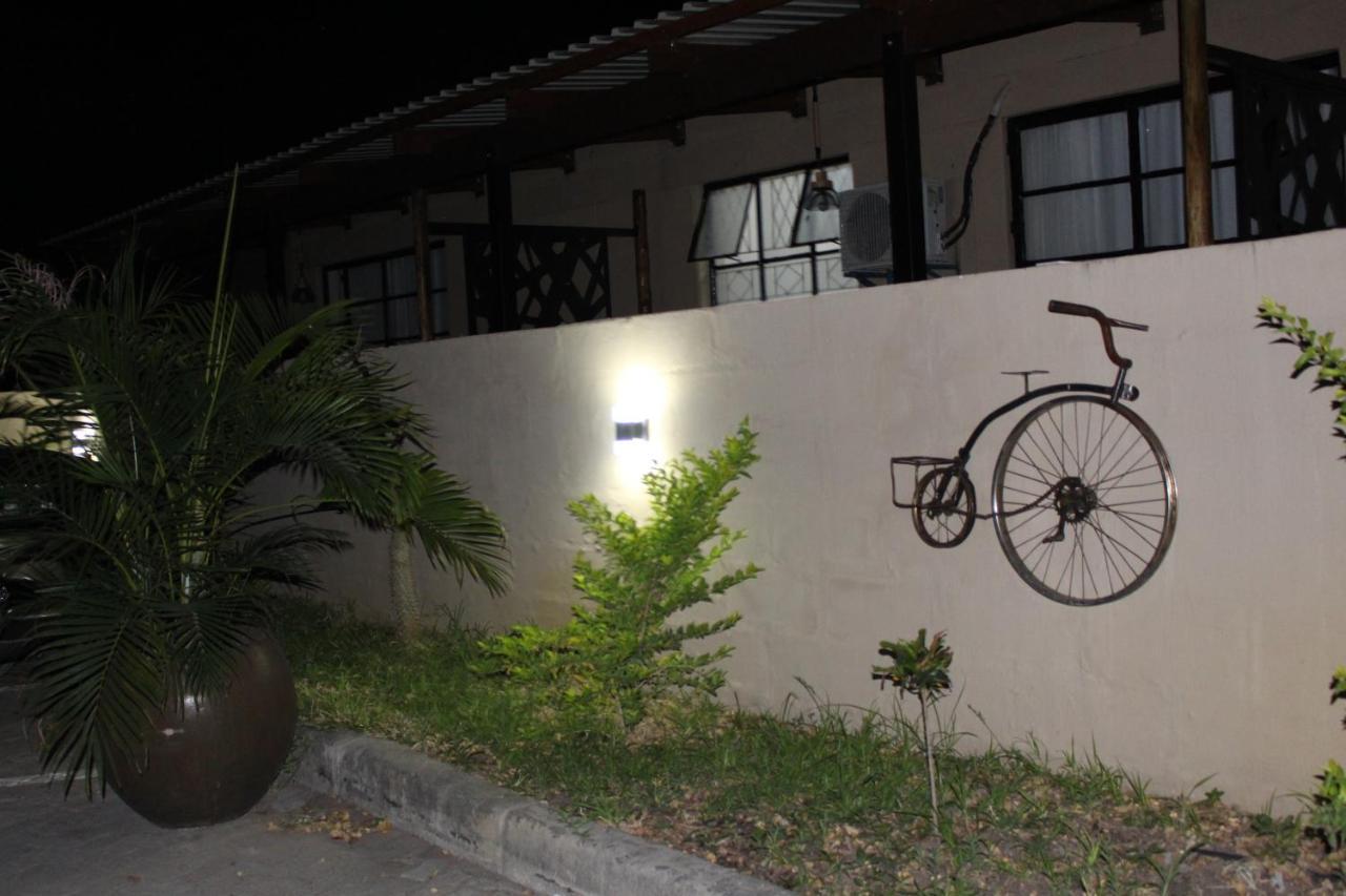 מאון Rivermews Hotel And Spa מראה חיצוני תמונה